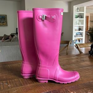 Pink Hunter Boots, size 8, 39 EU. Excellent Condition